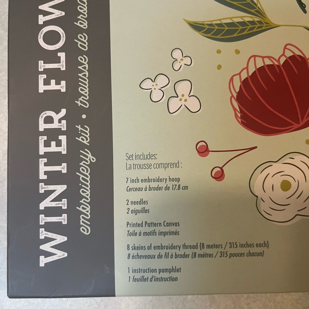 NIB Embroidery kit bundle - Picture 2 of 3